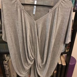 GORGEOUS flowy gray tunic top